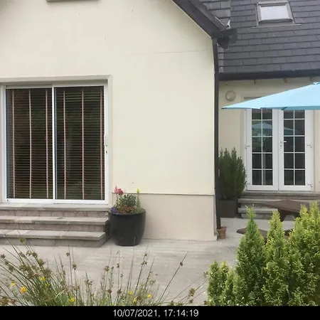 209 Lough Derg Tatil Evi *